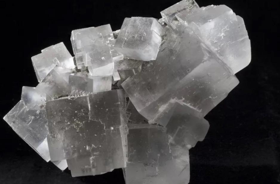 Кристаллы каменной соли