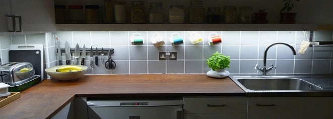 Подсветка столешницы на кухне: типы ламп и варианты размещения
