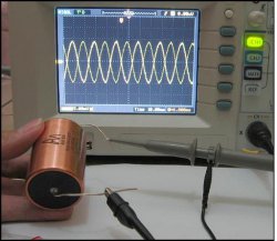 Есть ли у неполярного конденсатора «полярность»?