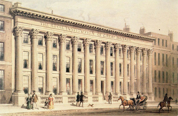 Королевский институт в Лондоне. 1830-е годы. Иллюстрация: Thomas Hosmer Shepherd / Wikimedia Commons / PD («Наука и жизнь» №6, 2017)