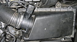 Luftmassenmesser und Luftfilterkasten VW Golf TDI-ARL.jpg