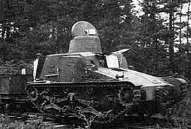 Type 95 So-Ki with cars.jpg